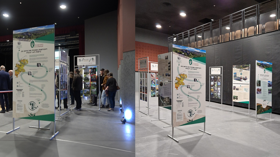 Exposition grands formats et structure d'affichage événementiel